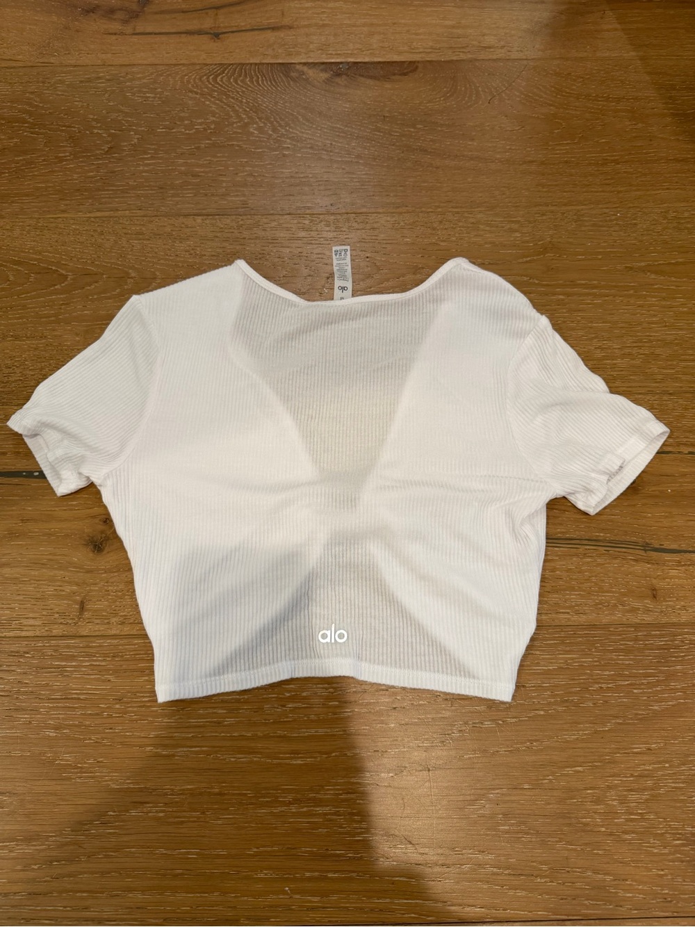 ALO Yoga Ribbed Knotty Short Sleeve - size Medium - Picture 4 of 5